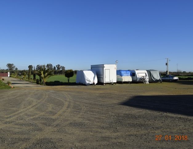 Parking de caravanas autocaravanas y furgonetas campers en Dos Hermanas