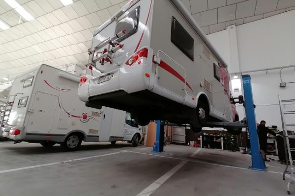 Taller de autocaravanas, caravanas y furgonetas camper en Vallecas