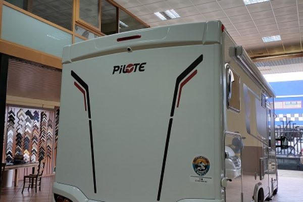 Autocaravana de alquiler Pilote Pacific 740GF Exclusive Edition