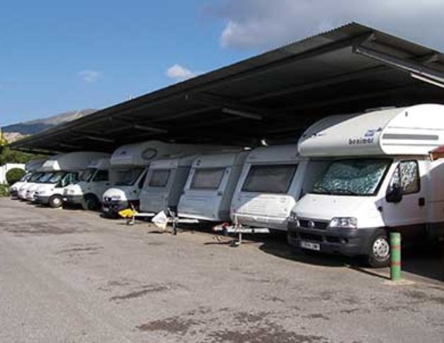 Parking de caravanas autocaravanas y furgonetas campers en Redondela :  Mundovan